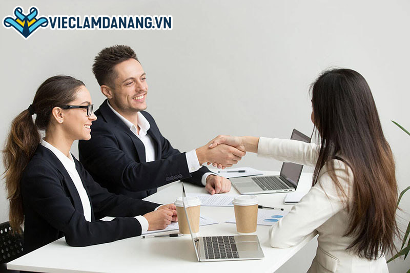 phẩm chất quan trọng nhất đối với một nhân viên chăm sóc khách hàng