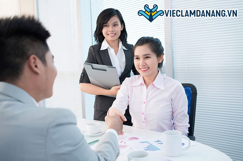Các công việc chính của nhân viên kinh doanh là gì?