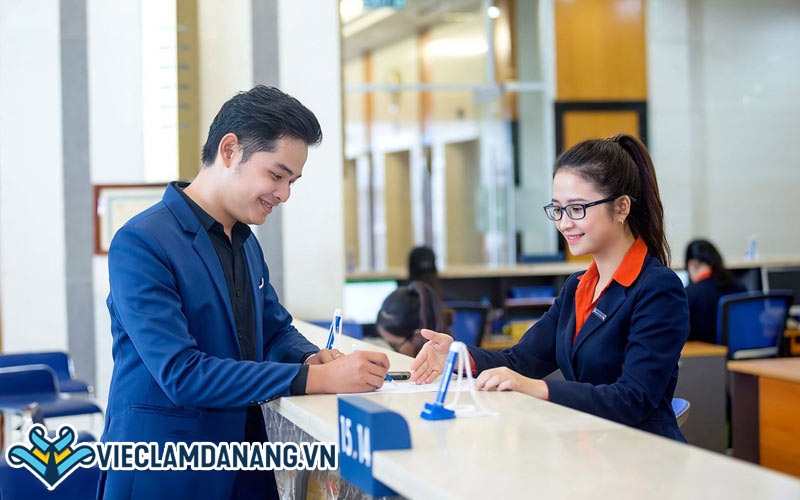 Giao dịch viên